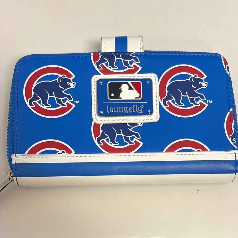 Loungefly Chicago Cubs Blue and White Wallet